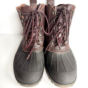 L.L.BEAN Mens Rubber and Leather Insulated Boots - Size 10M (For a size 11 Foot)